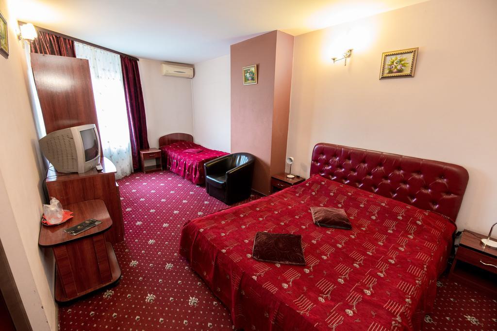 Pensiunea Crystal Valea Lupului  Exterior foto